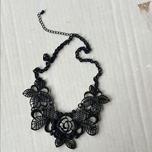 Elegant Black Floral Necklace